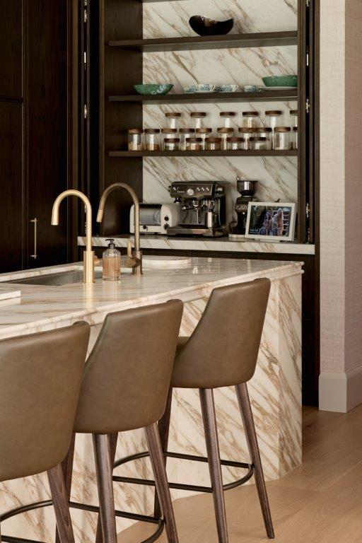 Calacatta Vagli Kitchen Island 1